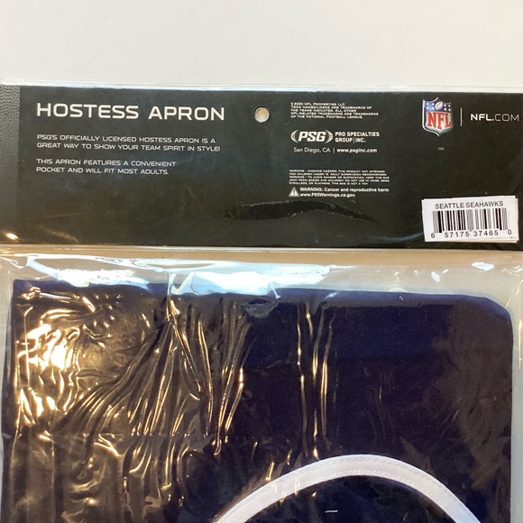 NWT NFL Seattle Seahawks Hostess Apron with Pocket and Ruffle Hem - Picture 5 of 5